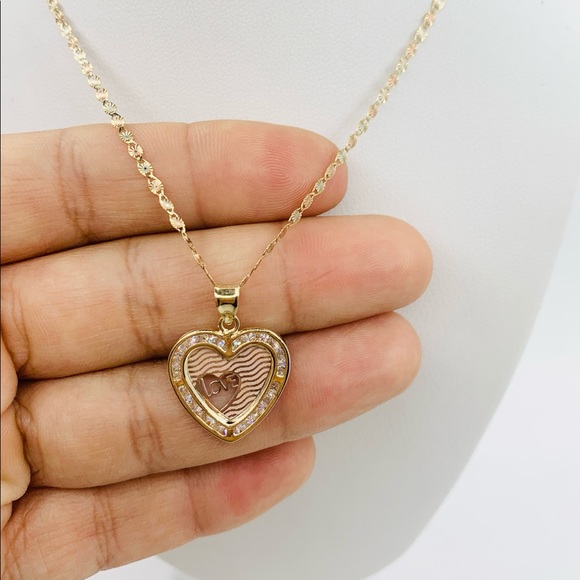 Real 10k solid Gold necklace & love heart pendant